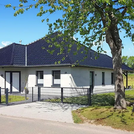 Gruenow Ot Ollendorf Holiday home *